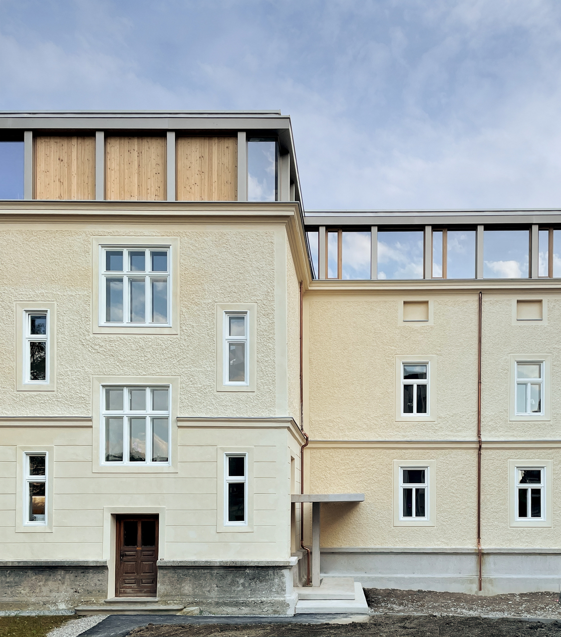 Ein Foto von dunkelschwarz