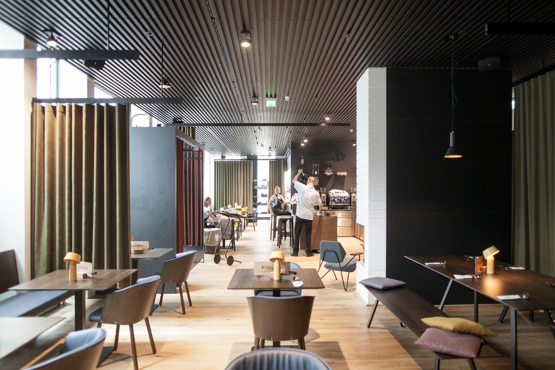 Ein Foto von he und du