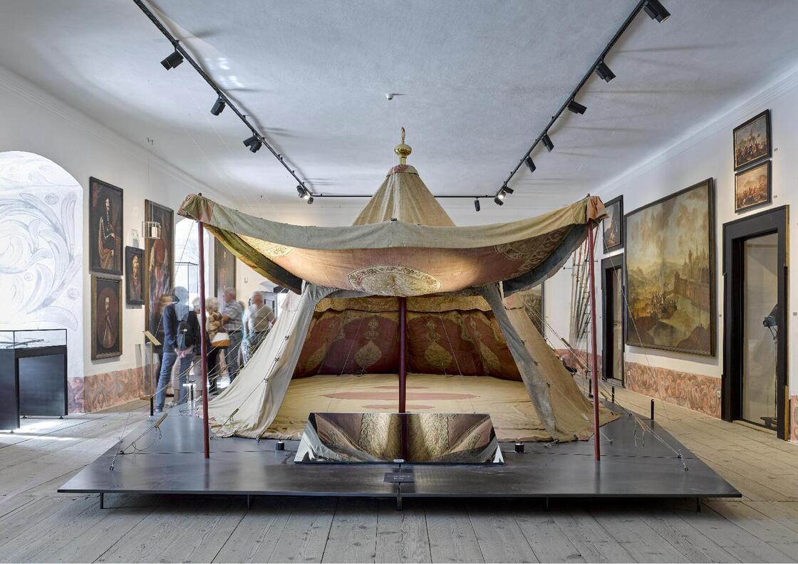 Ein Foto von James H. Morris