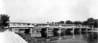 Kolonnadenbrücke © Archive Dept. of Architecture USTARCH SAV