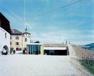 Weingut Manincor, Foto: Walter Niedermayr