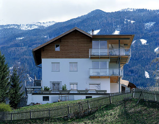 Haus Frischhut, Foto: Günter Richard Wett