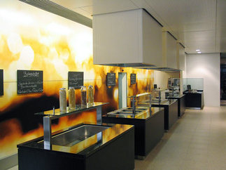 Cafe im Allianz Hauptgebäude, Foto: Gerhard Abel