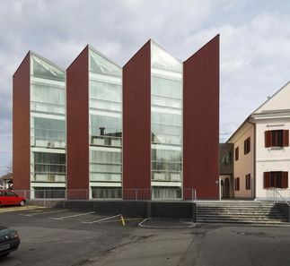 Stadtbibliothek Grosuplje, Foto: Miran Kambič