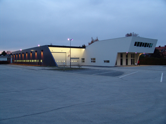 KFZ-Prüfhalle des Landes Steiermark, Foto: ADICAD
