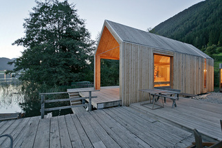 Badehütte am Weissensee, Foto: Wolfgang Retter