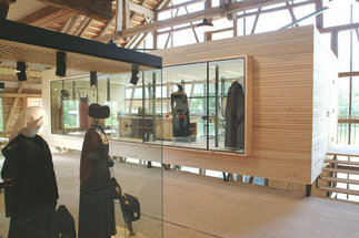 Juppenwerkstatt, Foto: Nikolaus Walter Juppenwerkstatt, Foto: Nikolaus Walter