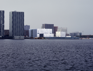 Theater- und Kunstzentrum Almere, Foto: Hisao Suzuki