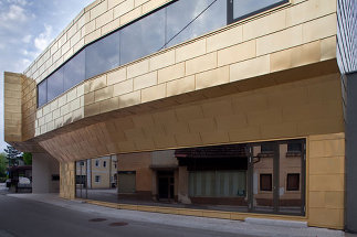 Mehrzweck- und Veranstaltungsgebäude Wallern, Foto: Kurt Hörbst