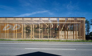 Sohm Holzbau - Büro und Halle, Foto: Bruno Klomfar