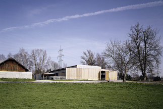 Rheinhof Stall und Wohnhaus, Foto: Bruno Klomfar