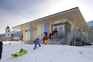 Volksschule und Kindergarten St. Leonhard bei Siebenbrünn, Foto: Walter Luttenberger