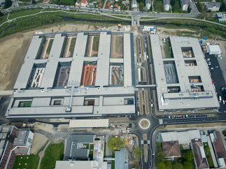 Klinikum Klagenfurt am Wörthersee, Foto: idealice Landschaftsarchitektur ZT