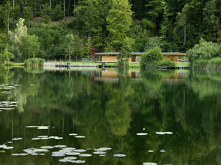 Badehaus Aichwaldsee, Foto: Paul Ott