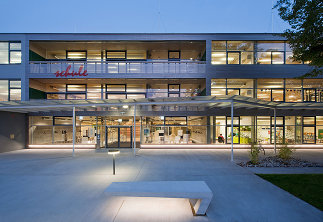 Schul- und Kulturzentrum Feldkirchen an der Donau, Foto: Hertha Hurnaus