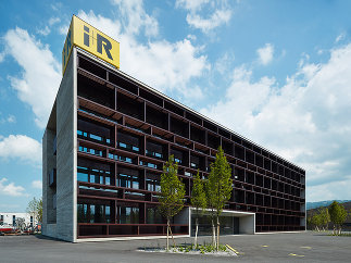 Verwaltungsgebäude i+R Gruppe, Foto: Bruno Klomfar