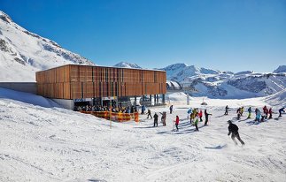 Seilbahnstationen Weibermahdbahn-Auenfeldjet, Foto: Marc Lins