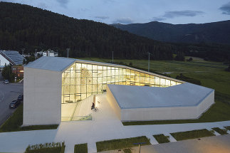 Schulboulder- und Kletterhalle, Foto: René Riller