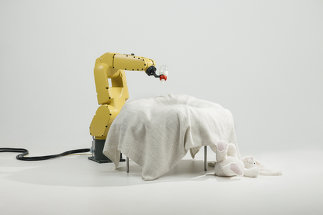 Hello, Robot © Jonas Voigt