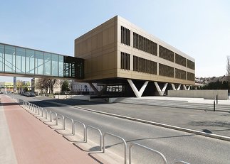 Bundesrealgymnasium Schwechat, Foto: Paul Ott