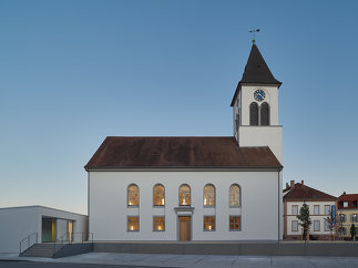 Gemeindehaus und Christuskirche Kehl, Foto: Zooey Braun