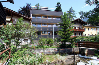 Wohn- und Geschäftshaus Postgasse, Foto: Bernhard Stoehr