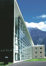 Verwaltungs- und Betriebscenter Tyrolean Airways, Foto: ATP architekten ingenieure