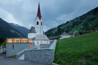 Aufbahrungshalle & Friedhofserweiterung Hopfgarten, Foto: Kurt Hörbst