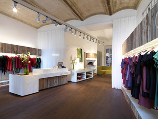 Anukoo Fair Fashion Shop, Foto: Peter Burgstaller