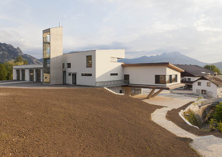 Gemeindezentrum und Feuerwehr Steinbach am Attersee, Foto: Andrew Phelps