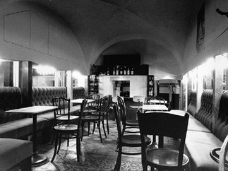 Kleines Café, Foto: Hermann Czech