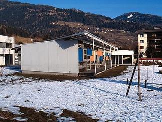 Gemeindezentrum und Kindergarten, Foto: Zita Oberwalder