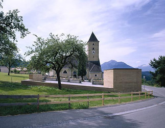 Friedhofserweiterung und Aufbahrungshalle, Foto: Bruno Klomfar