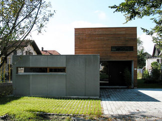 Einfamilienhaus mit Ordinationsraum, Foto: Joachim Schmidle