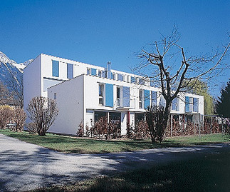 Wohnanlage und Bürohaus, Foto: Karl Heinz
