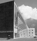 Verwaltungs- und Betriebscenter Tyrolean Airways, Foto: ATP architekten ingenieure