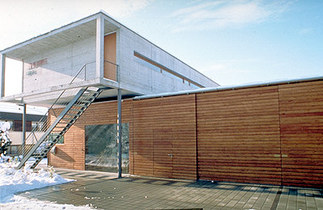 Wohnhaus mit Lagerhalle, Foto: k_m architektur GmbH