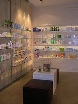 Adalbert Stifter Apotheke, Foto: Benda&Walles