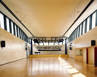 Gemeindesaal Mäder, Foto: Eduard Hueber