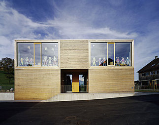 Gemeindezentrum | Café, Kindergarten, Foto: Robert Fessler