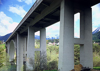 Innbrücke Roppen, Foto: Nikolaus Schletterer