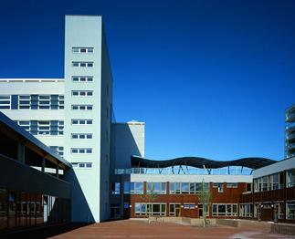 Schule Donaucity, Foto: Manfred Seidl