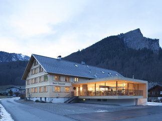 Hotel Tannahof, Foto: Dietrich | Untertrifaller Architekten