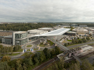 Messe Nürnberg - Eingang Mitte, Foto: Gerhard Hagen