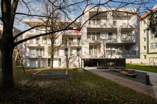 Wohnraumschaffung Innenhof Langblock, Foto: Architekturhalle Wulz-König