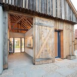 Wohnhaus in bestehender Scheune, Foto: Hannes Buchinger