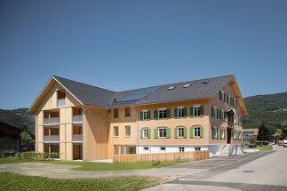 Ellenbogen „Haus mitanand“, Foto: Albrecht Imanuel Schnabel