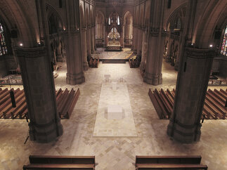 Altarraum Mariendom Linz, Foto: Rafael Portugal