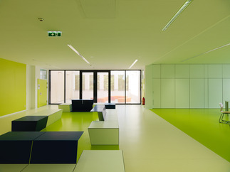 Akademisches Gymnasium Salzburg, Foto: Paul Ott