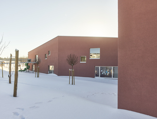 Kindergarten Hellmonsödt, Foto: Kurt Hörbst